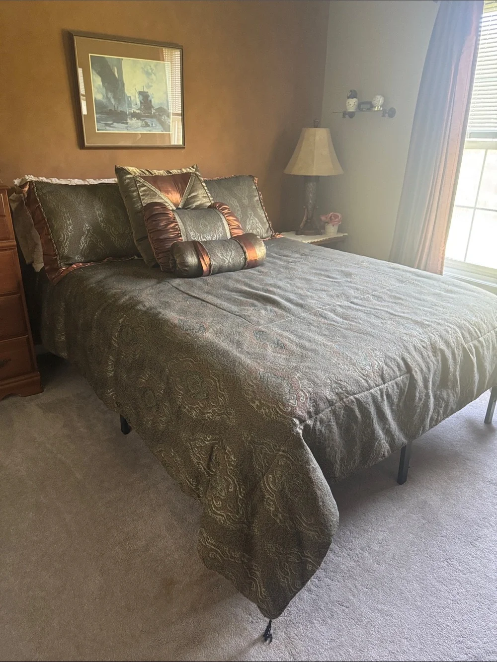 Reversible Green and Brown Jacquard Comforter Set with Decorative Pillows